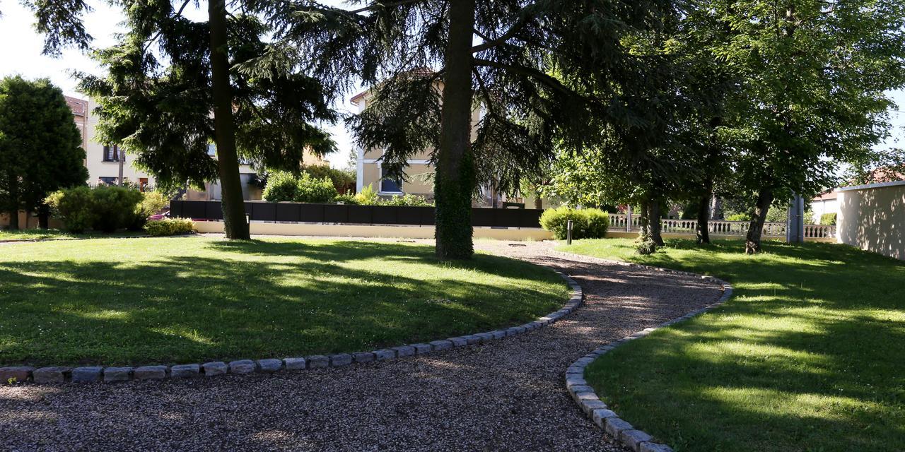 Chateau Blanchard Chazelles-sur-Lyon Exteriör bild